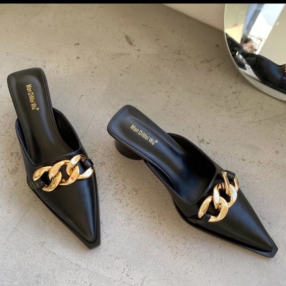 Black and Gold Slide on Pointed Toe Heels - Picture 3 of 4
